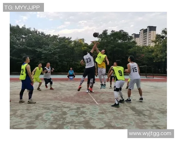 深圳篮球队的团队协作之道：如何在赛场上实现默契与胜利